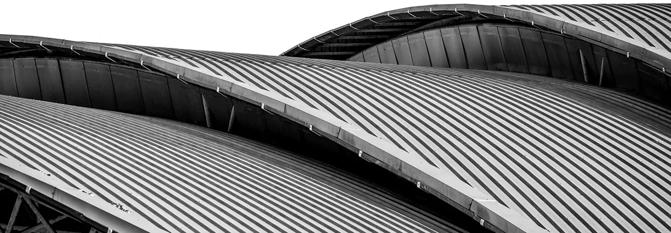 Curved standing seam metal roof